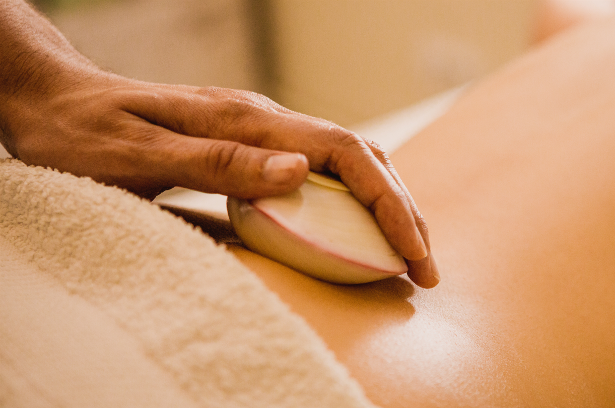 Lava Shells during Body Massage